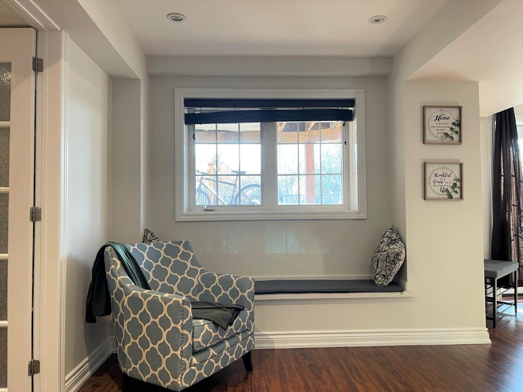 מיסיסאוגה Cozy Lovely Ravine Facing Suite. מראה חיצוני תמונה